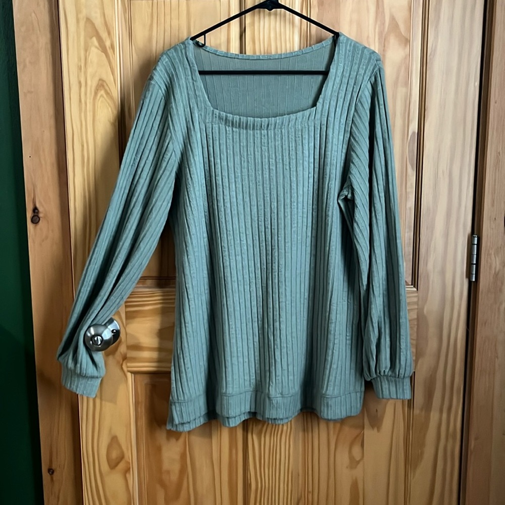 Bell sleeved sweater
